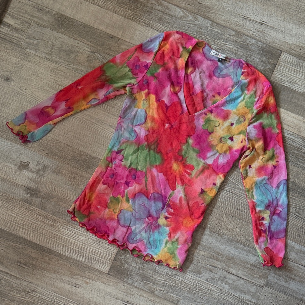 Marc & Martíne Floral V-Neck Women's Top size S